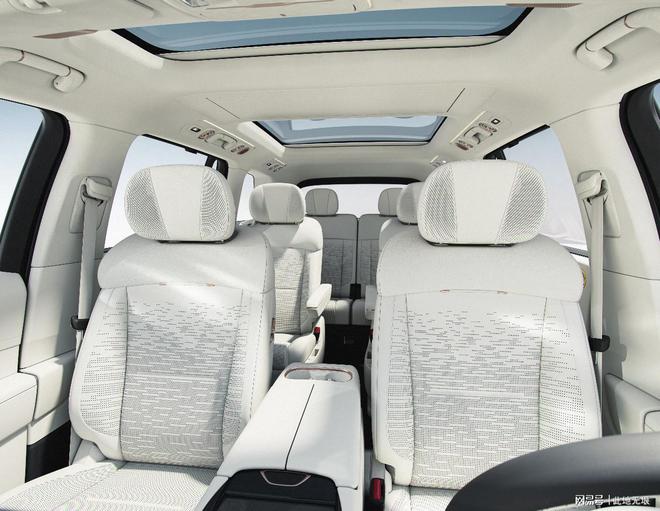 SPA Evo1架构迈进高端新能源市场EVO真人平台领克900正式亮相发布(图5)