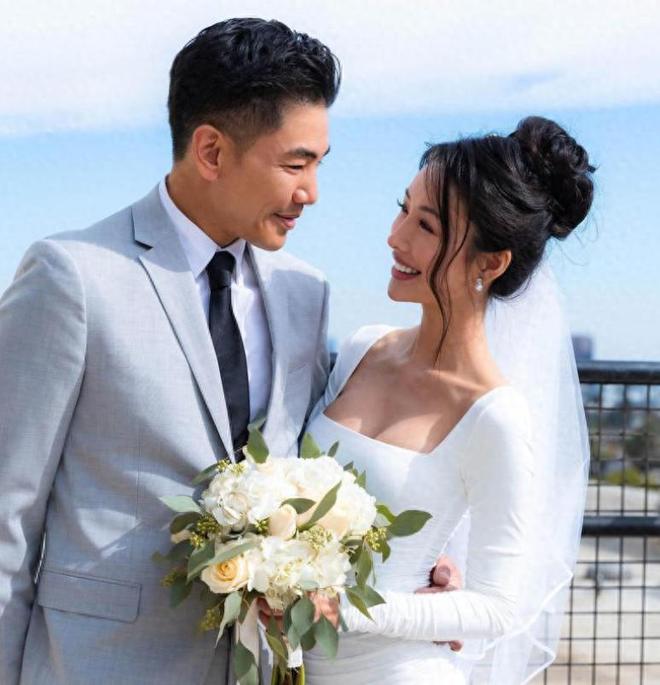 婚妻子厚唇大眼是大马名媛两人网上认识EVO视讯真人孔子第76代孙在美国结(图18)